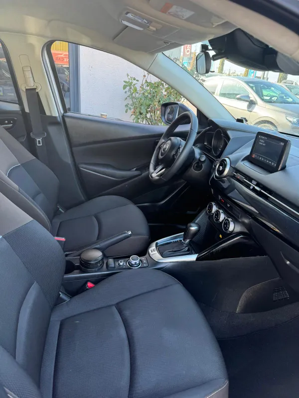 Mazda 2 2nd hand, 2024