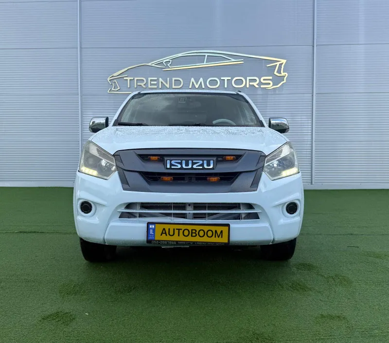 Isuzu D-Max с пробегом, 2017