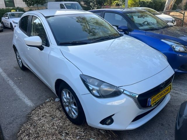 Mazda 2 2nd hand, 2016