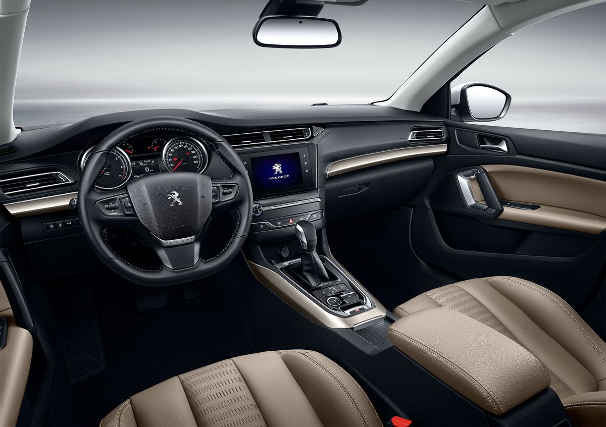 Peugeot 408 2017. Front seats. Sedan, 1 generation, restyling