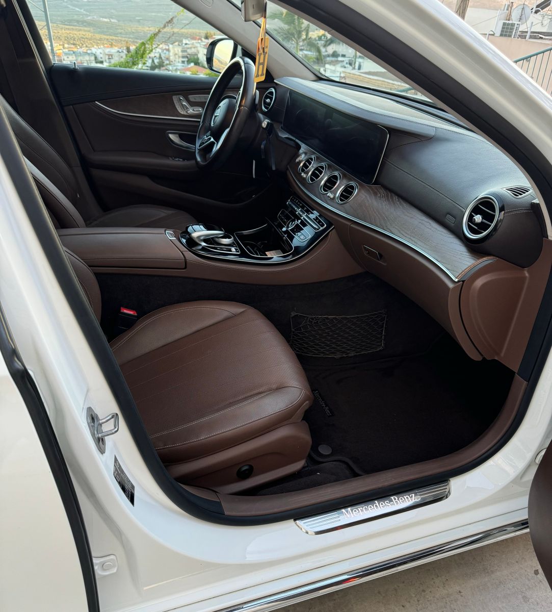 מרצדס E-Class יד 2 רכב, 2019, פרטי