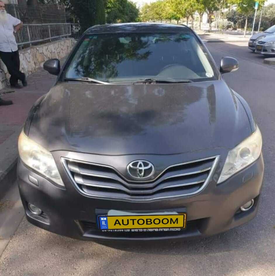 Toyota Camry 2nd hand, 2011, private hand
