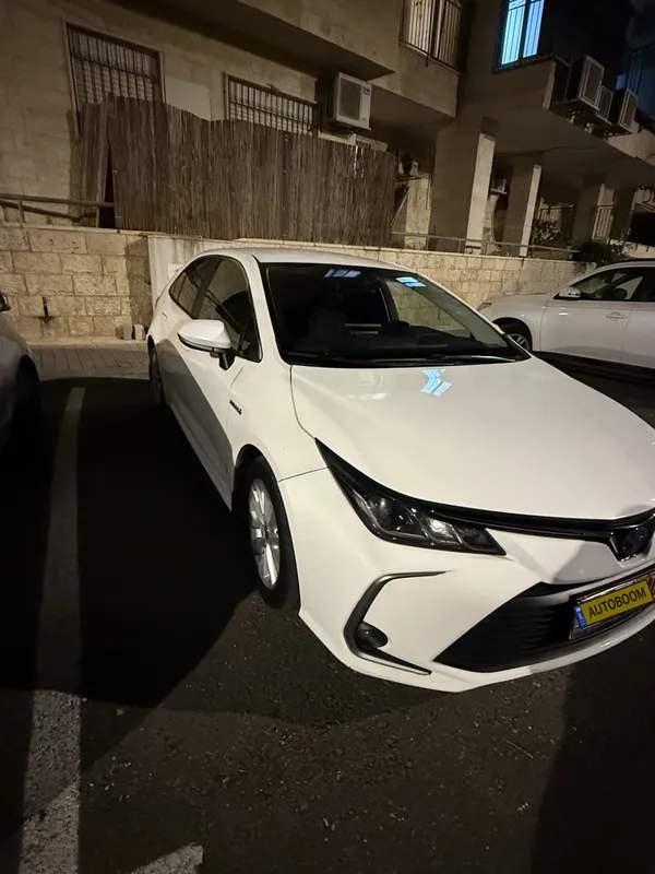 טויוטה קורולה יד 2 רכב, 2021, פרטי