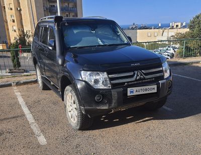 Mitsubishi Pajero 2nd hand, 2008, private hand