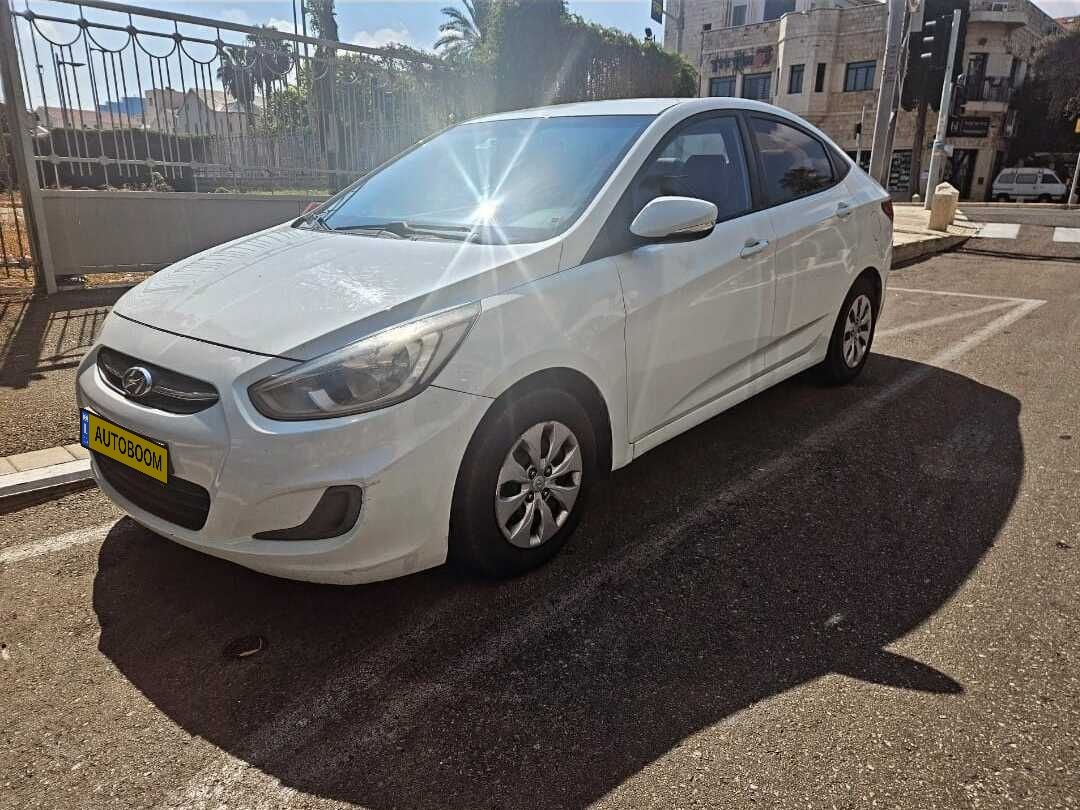 Hyundai i25 с пробегом, 2015, частная рука