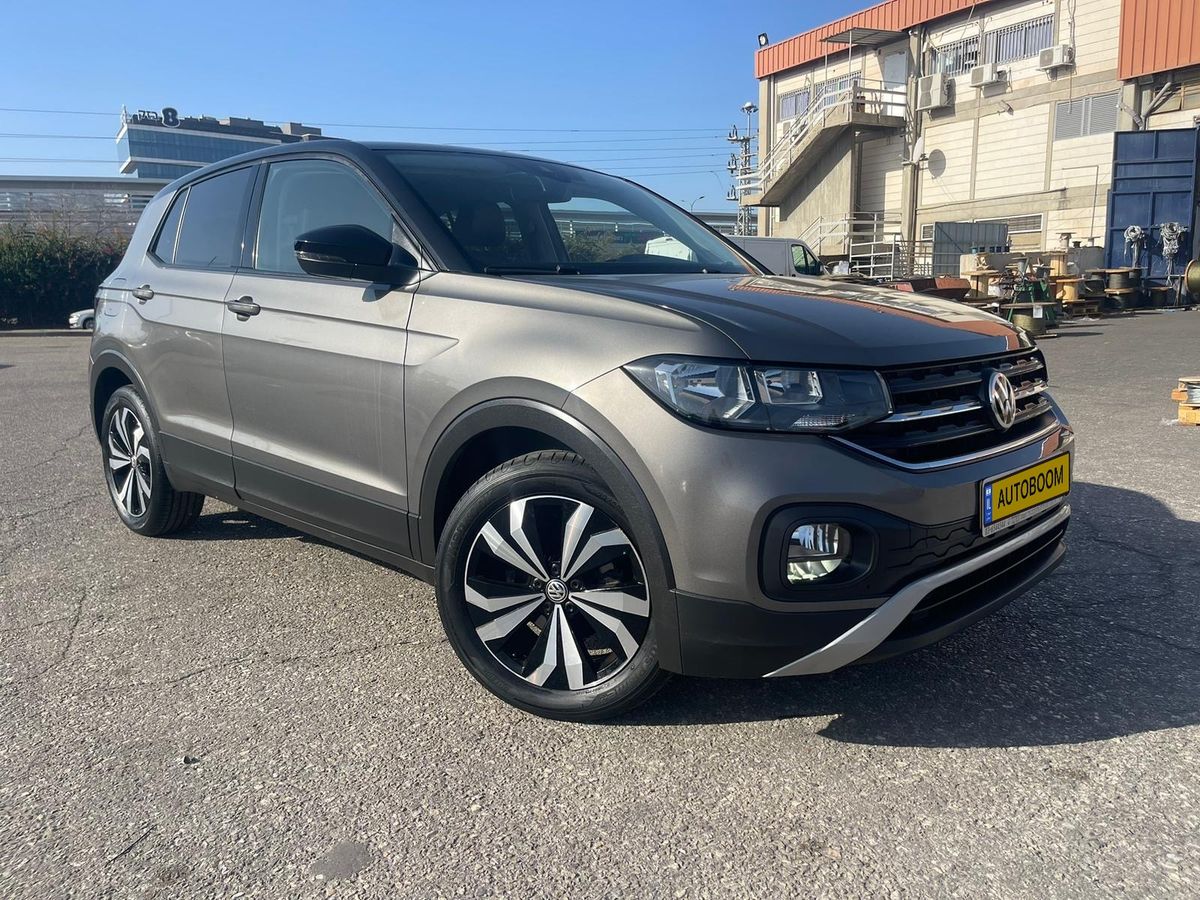 Volkswagen T-Cross 2nd hand, 2020, private hand