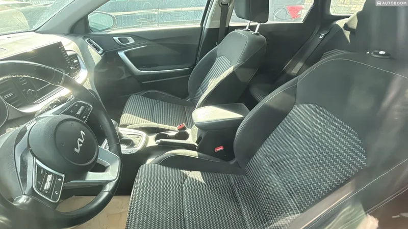Kia Ceed 2nd hand, 2023