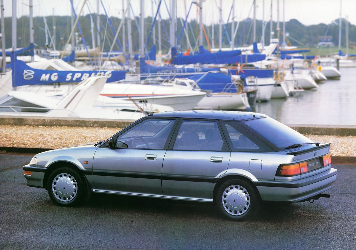 הונדה קונצ'רטו ‏1988. מרכב, צורה. האצ'בק 5 דלתות, 1 דור