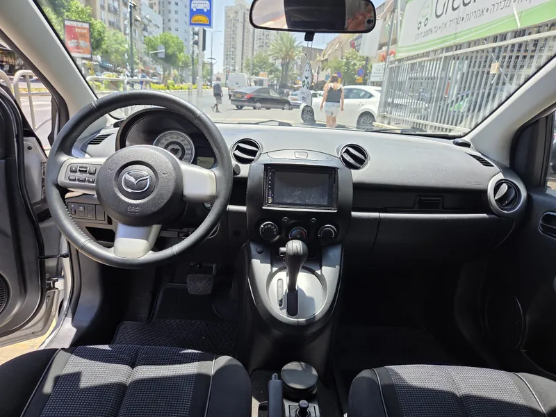 Mazda 2 2ème main, 2009