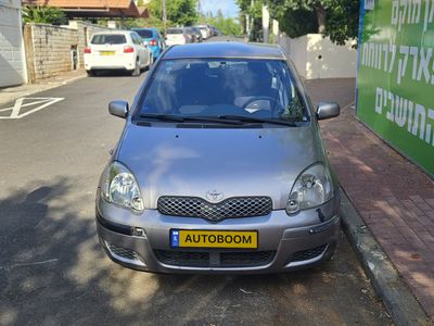 Toyota Yaris с пробегом, 2005, частная рука