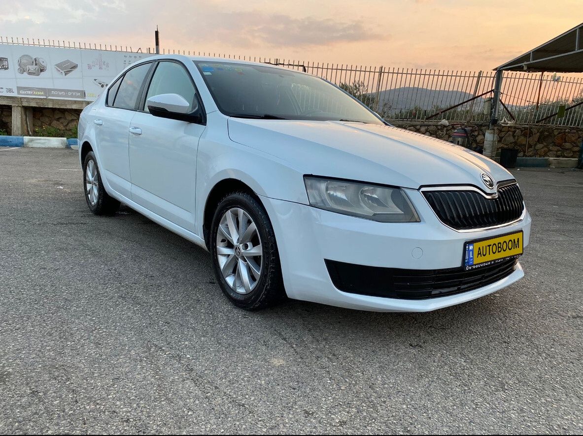 Škoda Octavia 2ème main, 2015, main privée