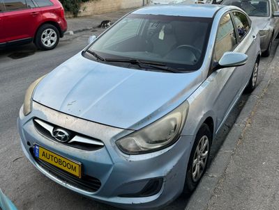 Hyundai i25 с пробегом, 2014, частная рука