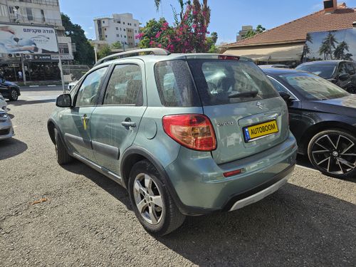 סוזוקי SX4 יד 2 רכב, 2013