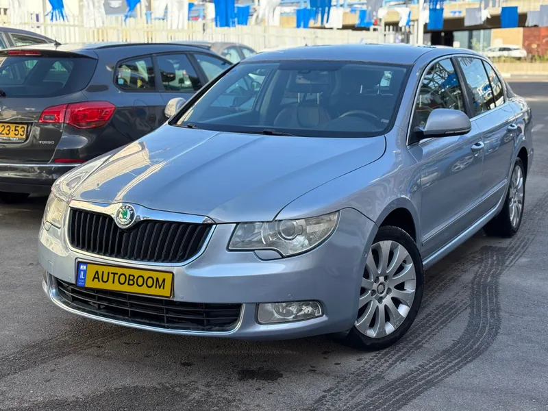 Skoda Superb 2nd hand, 2012