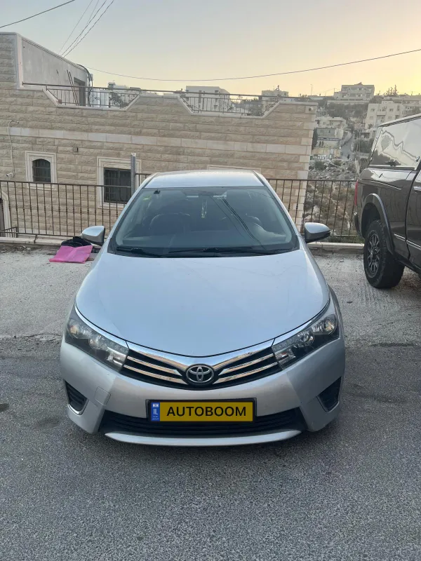 Toyota Corolla с пробегом, 2015, частная