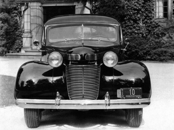 Chrysler Imperial 1937. Carrosserie, extérieur. Berline, 4 génération