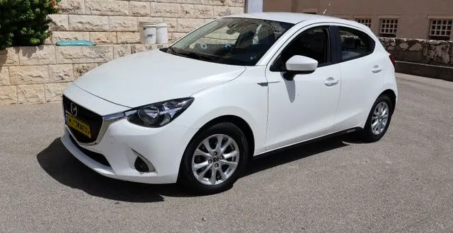 Mazda 2 с пробегом, 2020