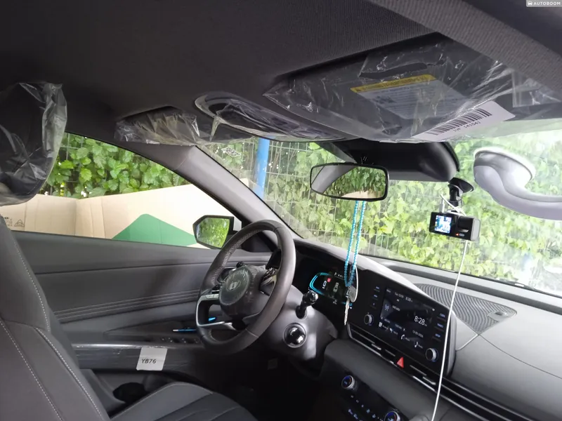 Hyundai Elantra 2ème main, 2025, privée