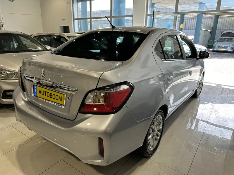 Mitsubishi Attrage 2ème main, 2020