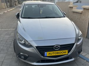 Mazda 3, 2015, фото