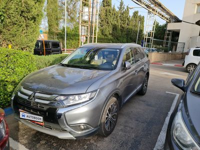 Mitsubishi Outlander с пробегом, 2018