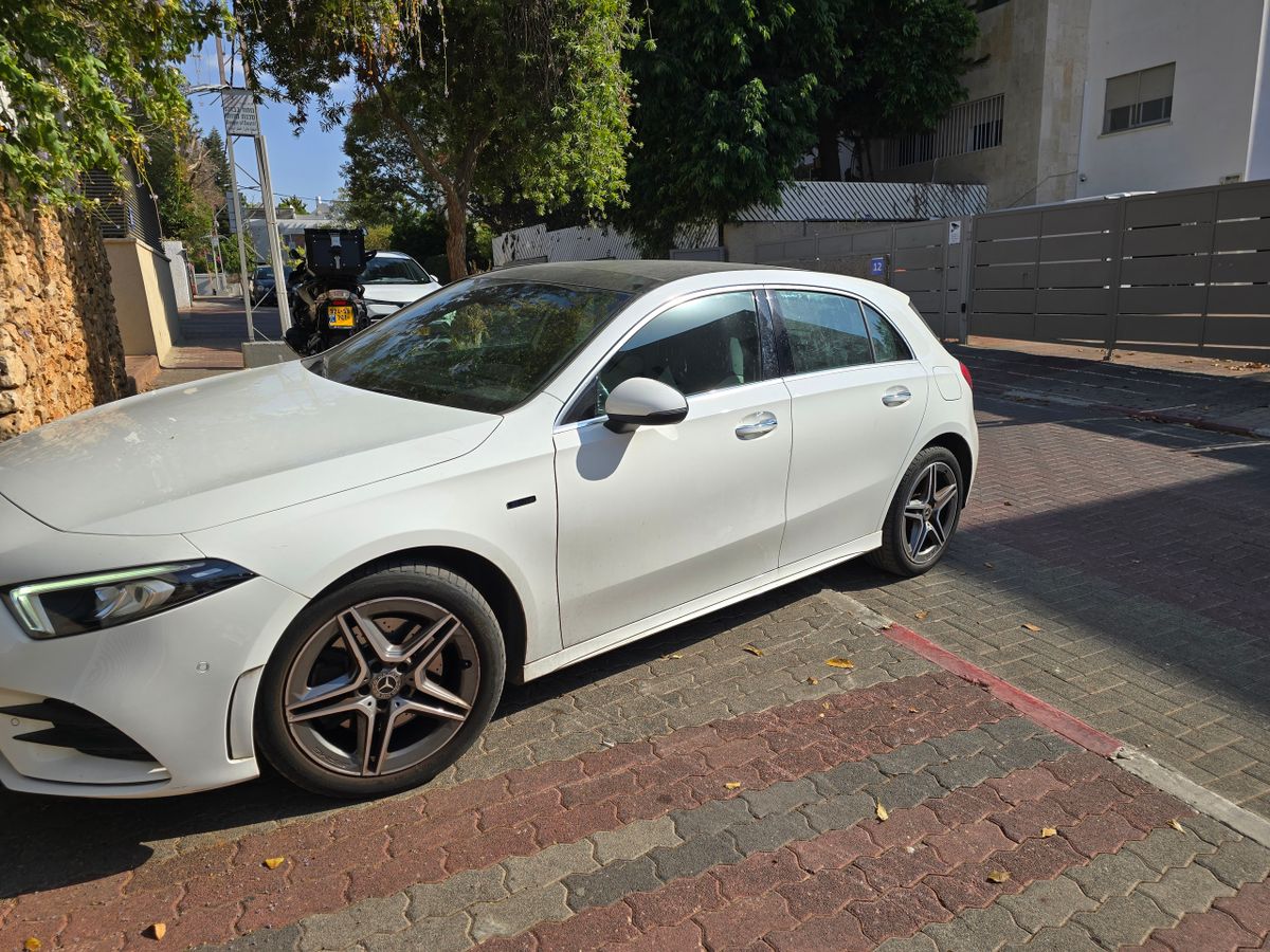 Mercedes A-Class 2nd hand, 2021, private hand