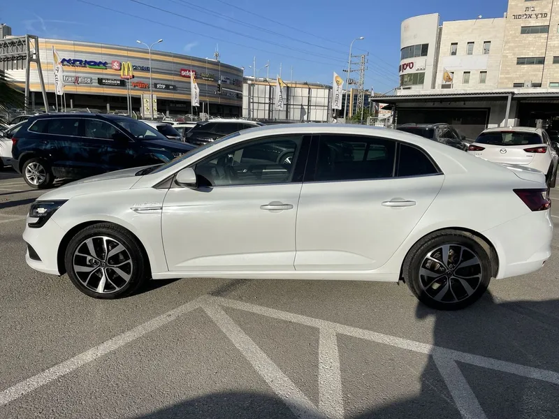 Renault Megane 2nd hand, 2020