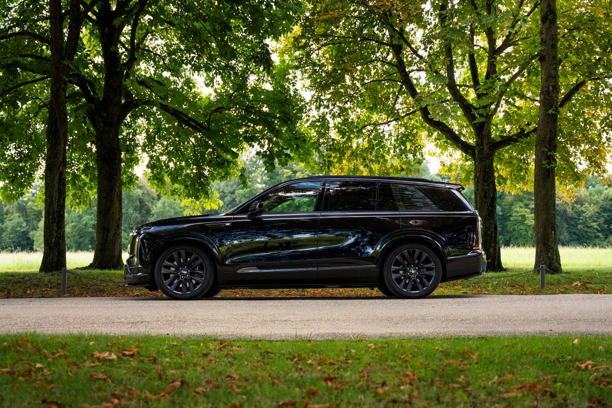 Cadillac Vistiq 2024. Кузов. SUV 5 дв., 1 поколение