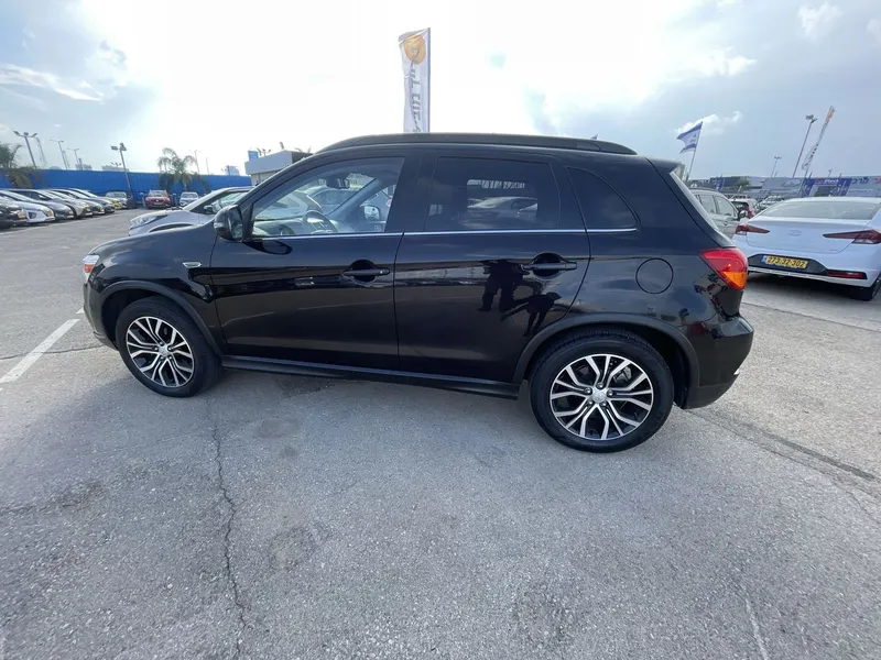 Mitsubishi ASX с пробегом, 2018