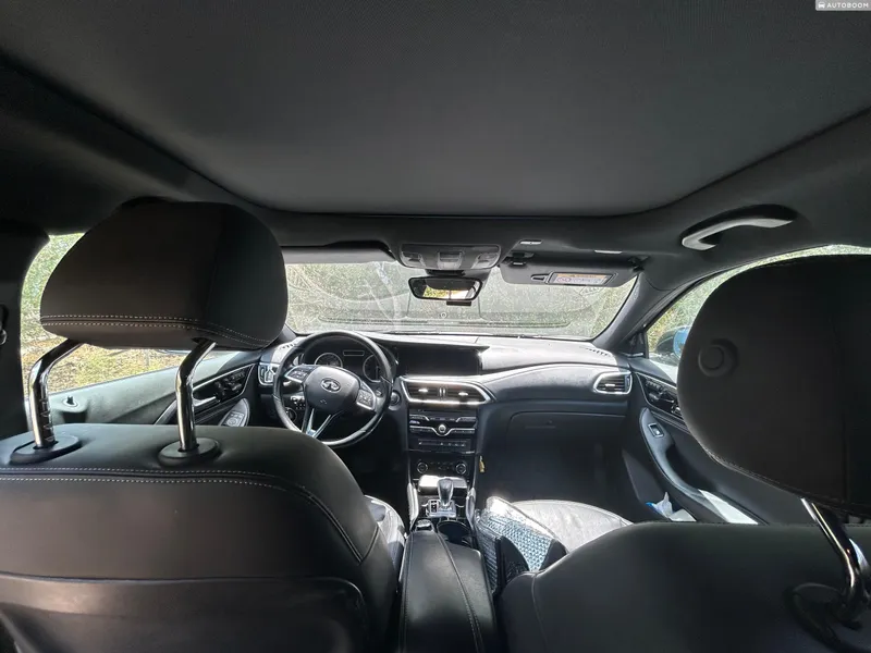Infiniti QX30 2ème main, 2020, privée