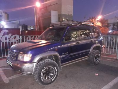 Isuzu Trooper 2nd hand, 2002, private hand