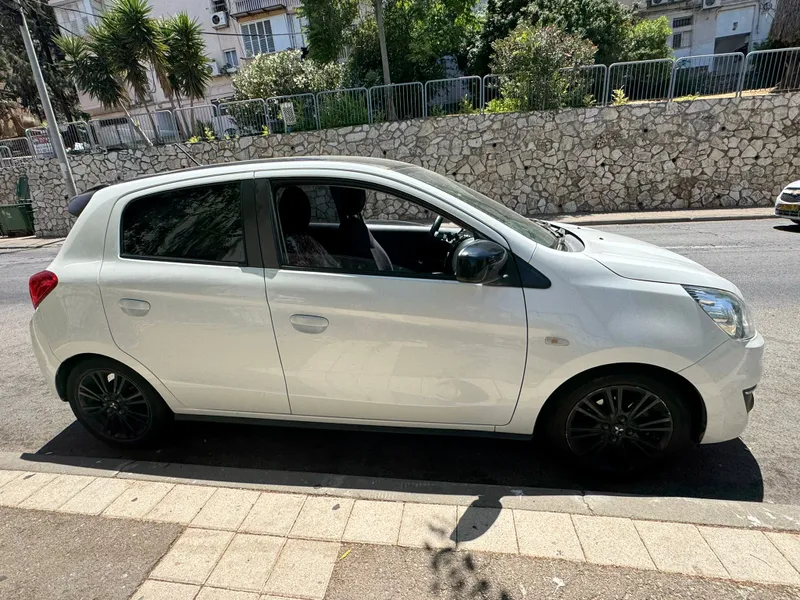 מיצובישי ספייס סטאר יד 2 רכב, 2019, פרטי