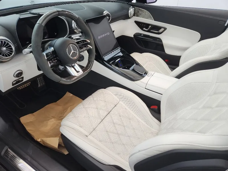Mercedes SL-Class AMG с пробегом, 2024