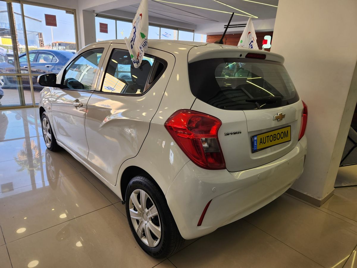 Chevrolet Spark 2ème main, 2017, main privée