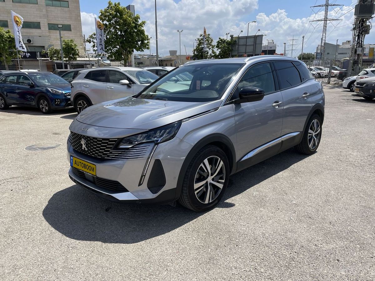 Peugeot 3008 2nd hand, 2022, private hand