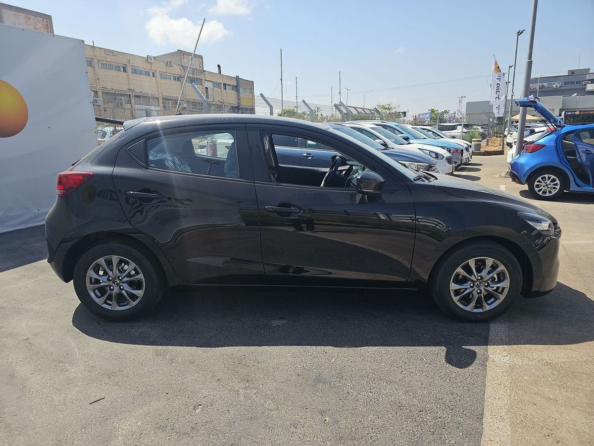Mazda 2 new car, 2024