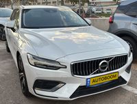 וולוו V60 יד 2 רכב, 2021