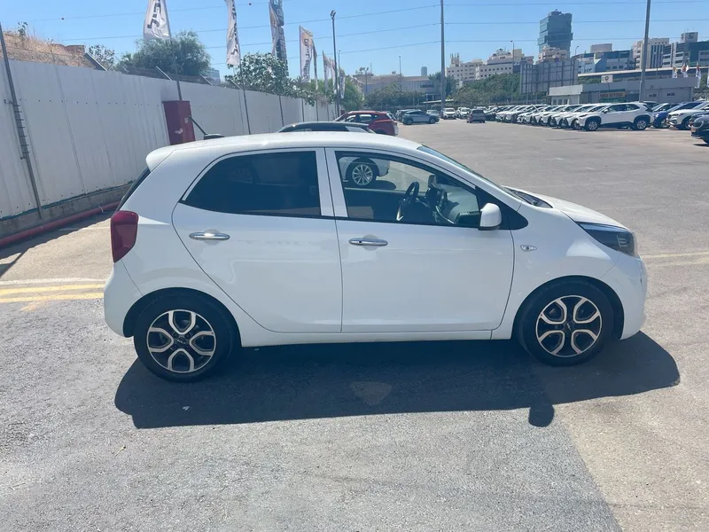 Kia Picanto 2nd hand, 2022, private hand