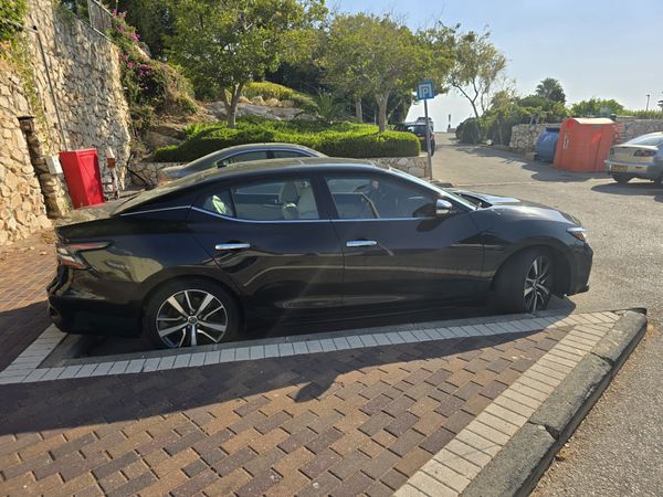 Nissan Maxima 2nd hand, 2019, private hand