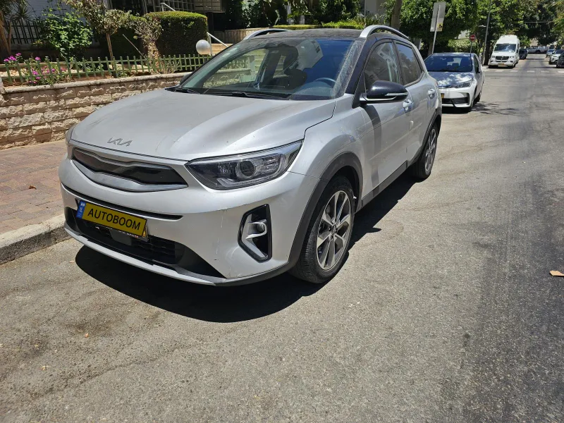 Kia Stonic 2nd hand, 2023, private