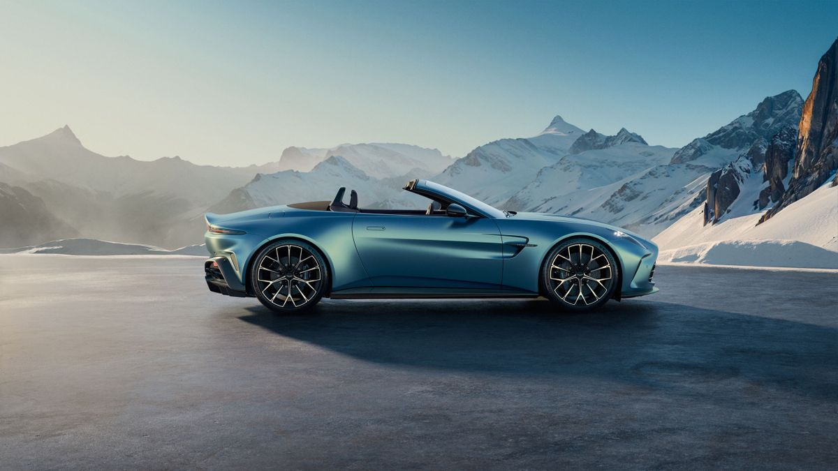 Aston Martin Vantage 2024. Кузов, экстерьер. Родстер, 4 поколение, рестайлинг