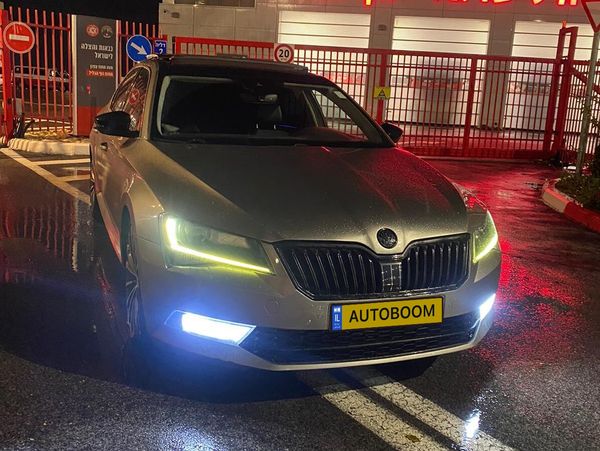 Skoda Superb с пробегом, 2018, частная рука