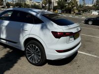 Audi Q8 Sportback e-tron 2ème main, 2021, privée