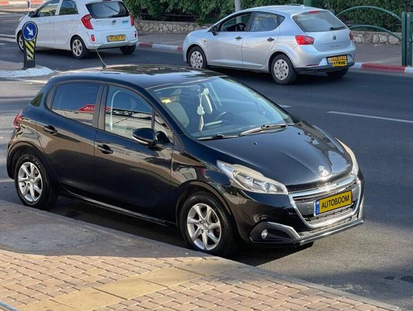 Peugeot 208 2ème main, 2015, main privée