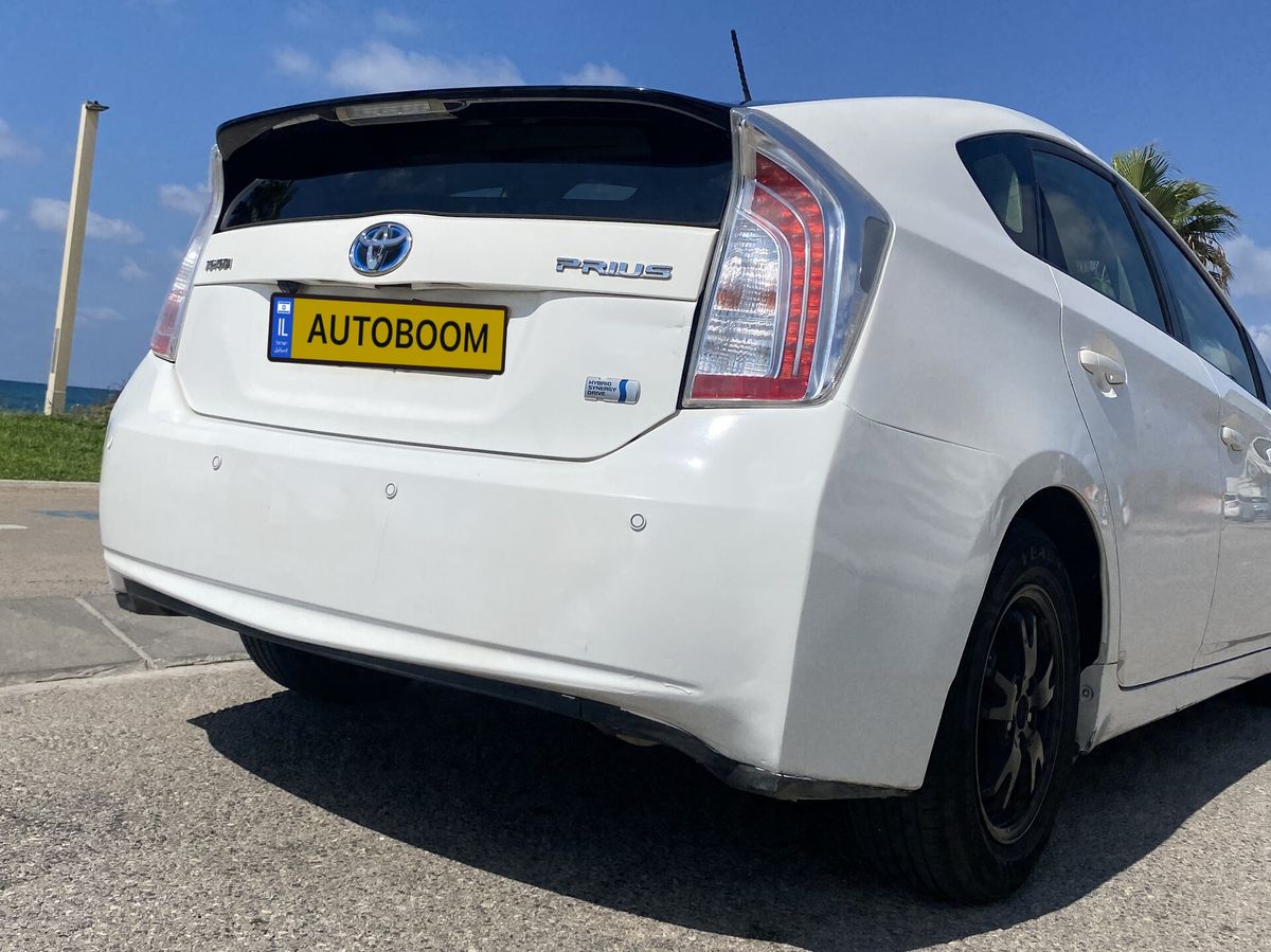 Toyota Prius с пробегом, 2013, частная рука