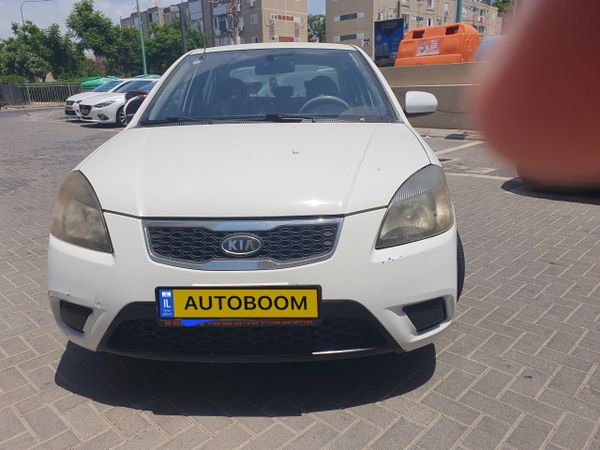 Kia Rio с пробегом, 2012, частная рука