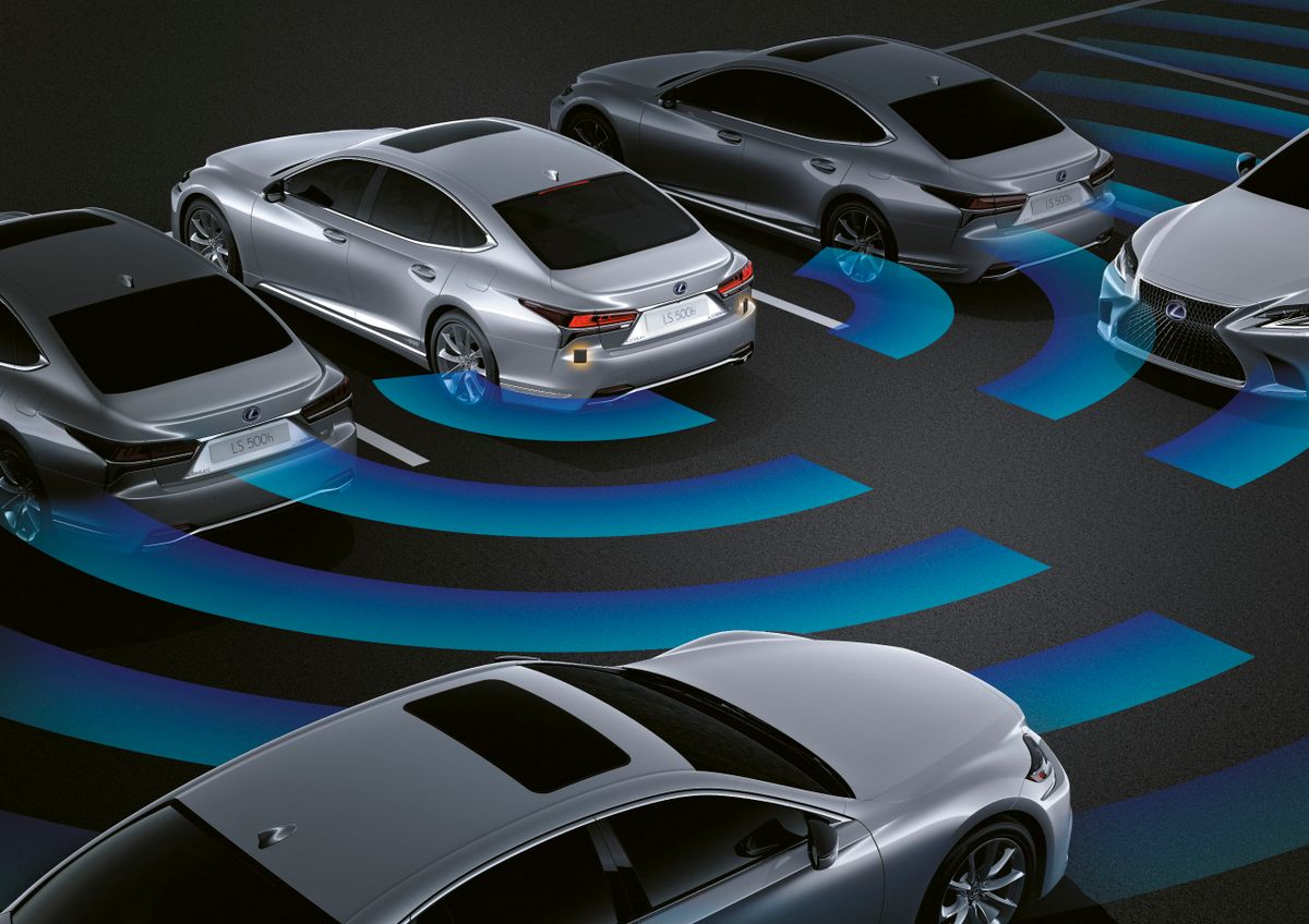 Lexus LS 2017. Driver assistance systems. Sedan, 5 generation