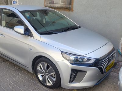 Hyundai IONIQ 2nd hand, 2017, private hand