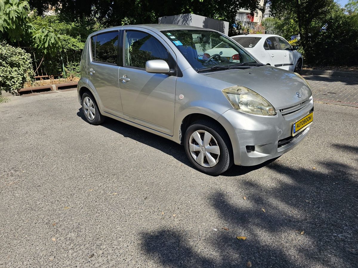 Daihatsu Sirion 2nd hand, 2009, private hand