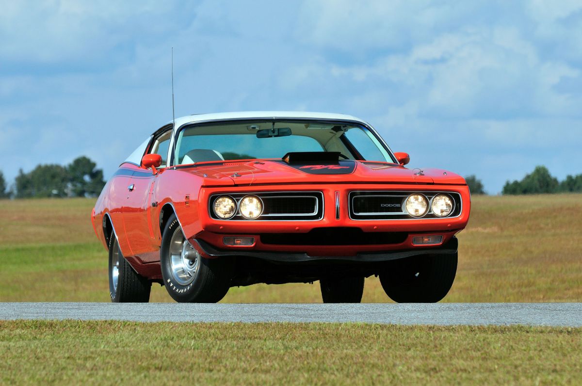 Dodge Charger 1970 year of release, 3 generation, coupe - Trim versions and  modifications of the car on Autoboom — 